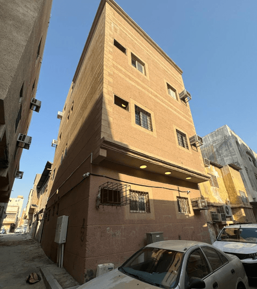 Building for Sale in Al Badiah District - Al Dammam